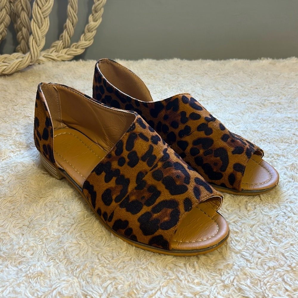 Leopard print sandals